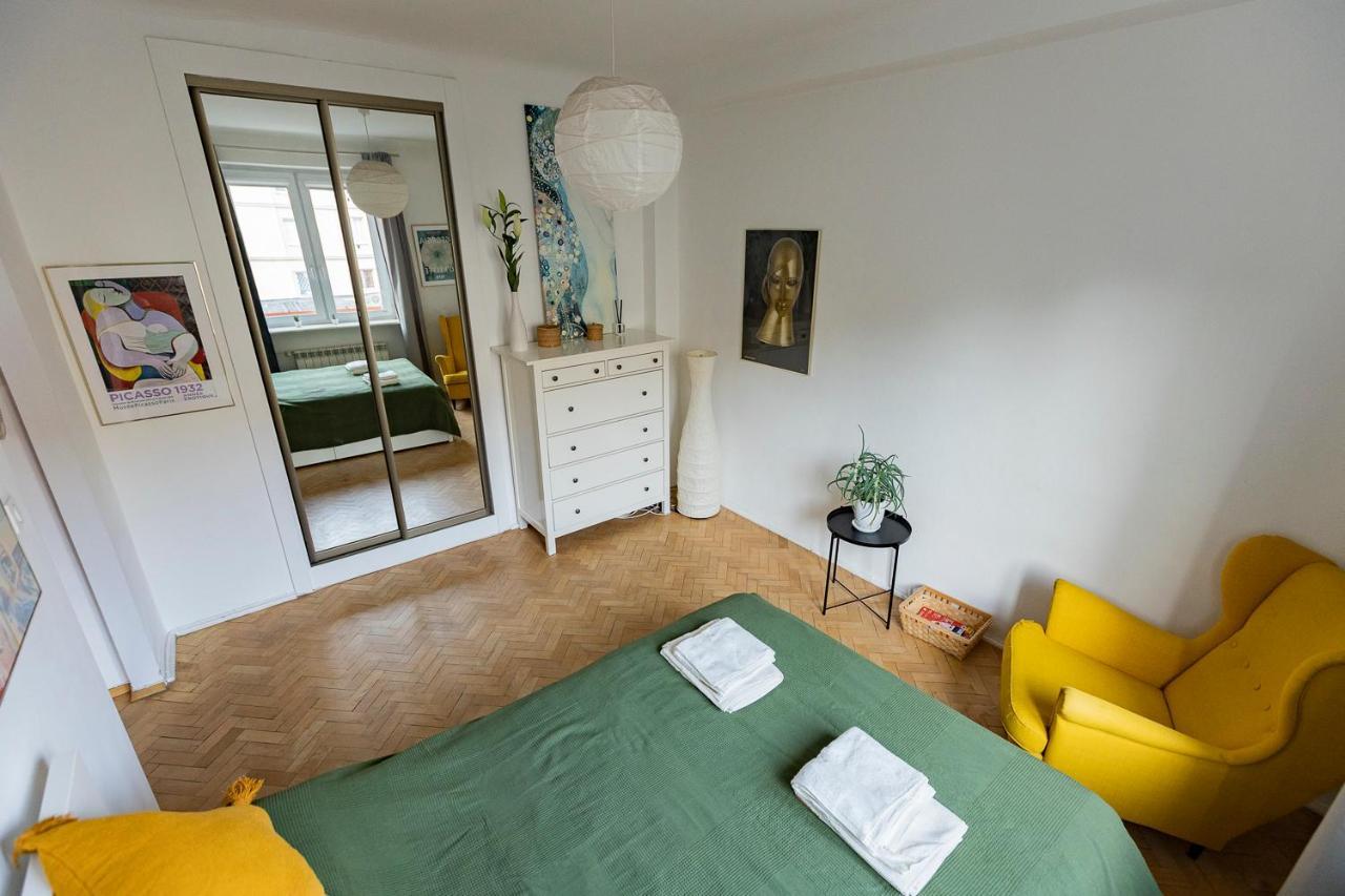 Bright And Cosy Plac Zbawiciela Apartment Warsaw